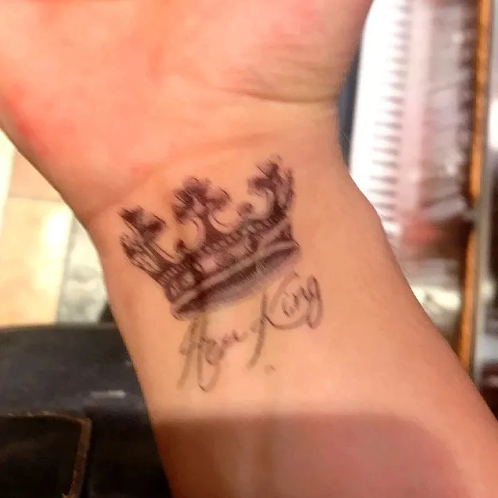 Crown Temporary Tattoo Art Couple Queen King Fake Tattoo Lasting Tatoo Sticker Lovers Arm Waterproof Sticker Tatuajes Temporales