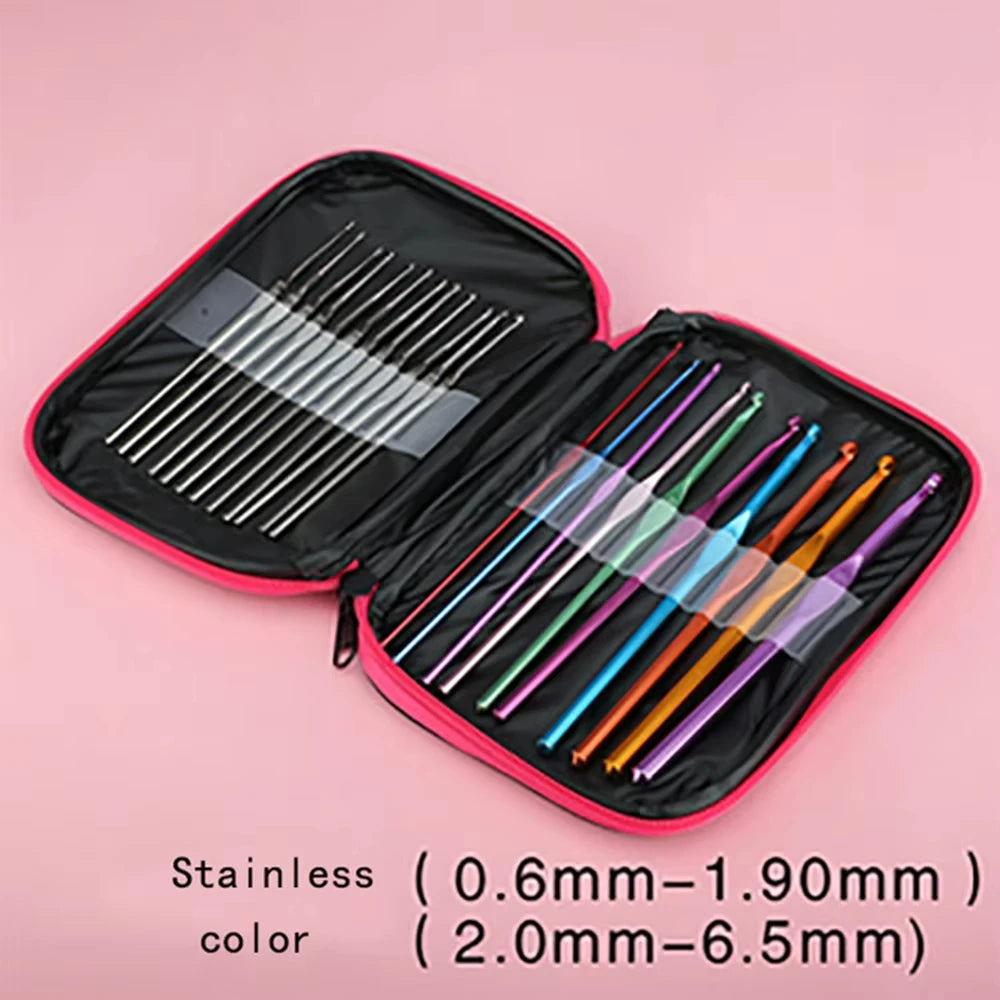 1Set Crochet Hooks Set Ergonomic Knitting Needle Weave Yarn Kits Multi Size DIY Hand Knitting Art Tools Crochet Lovers Beginners