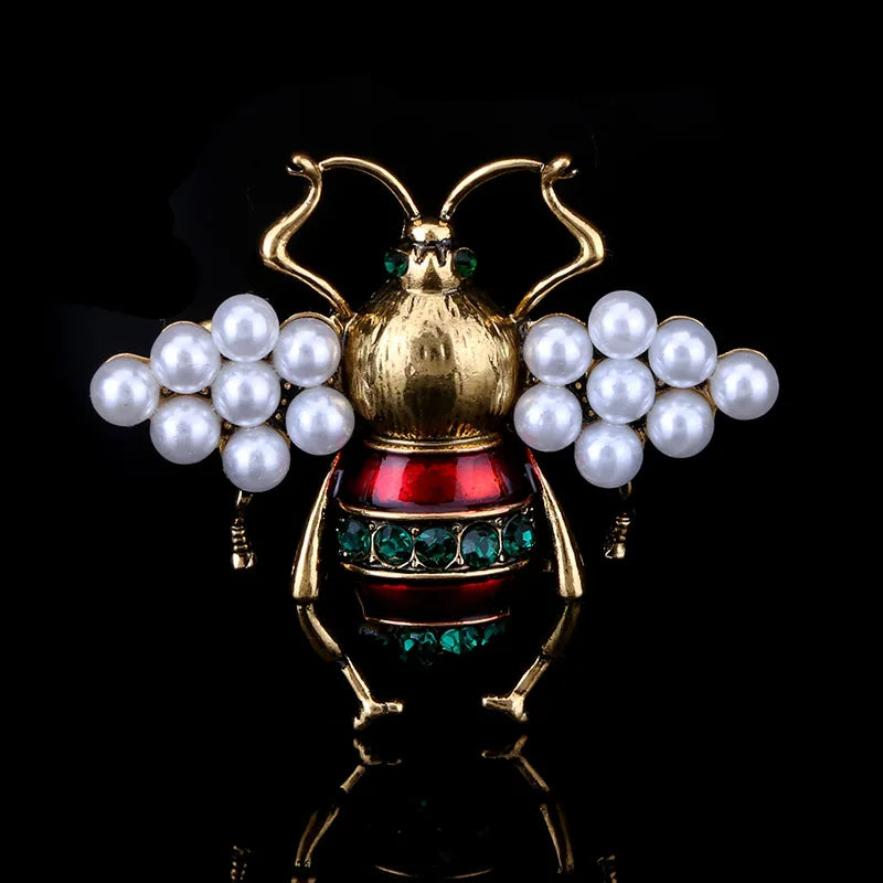 Creative Cute Insect Brooch Drip Oil Rhinestone Bee Beetle Animal Brooches Fashion Corsage Clothing Accessories Universal Pins